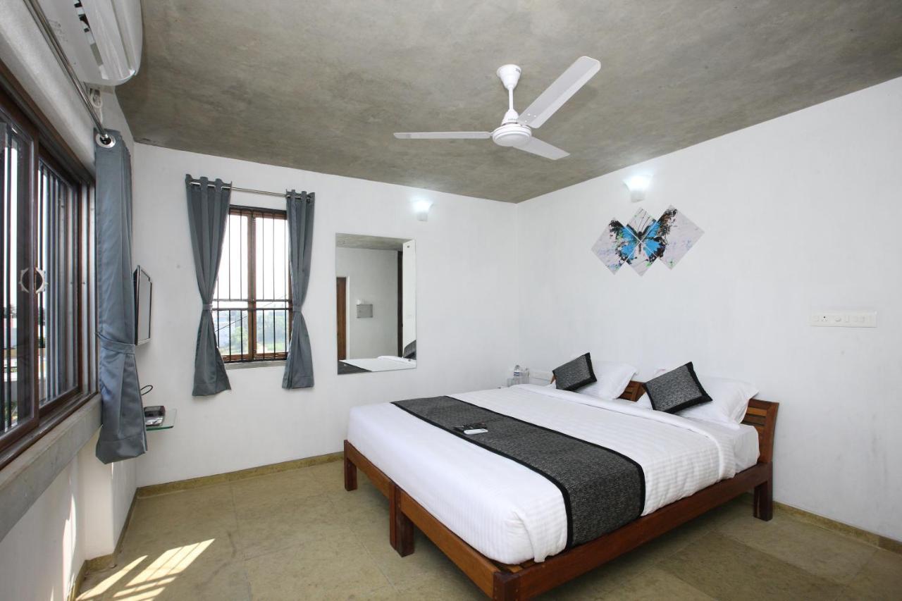 Hotel Du Palais - Auroville Beach Puducherry Eksteriør billede
