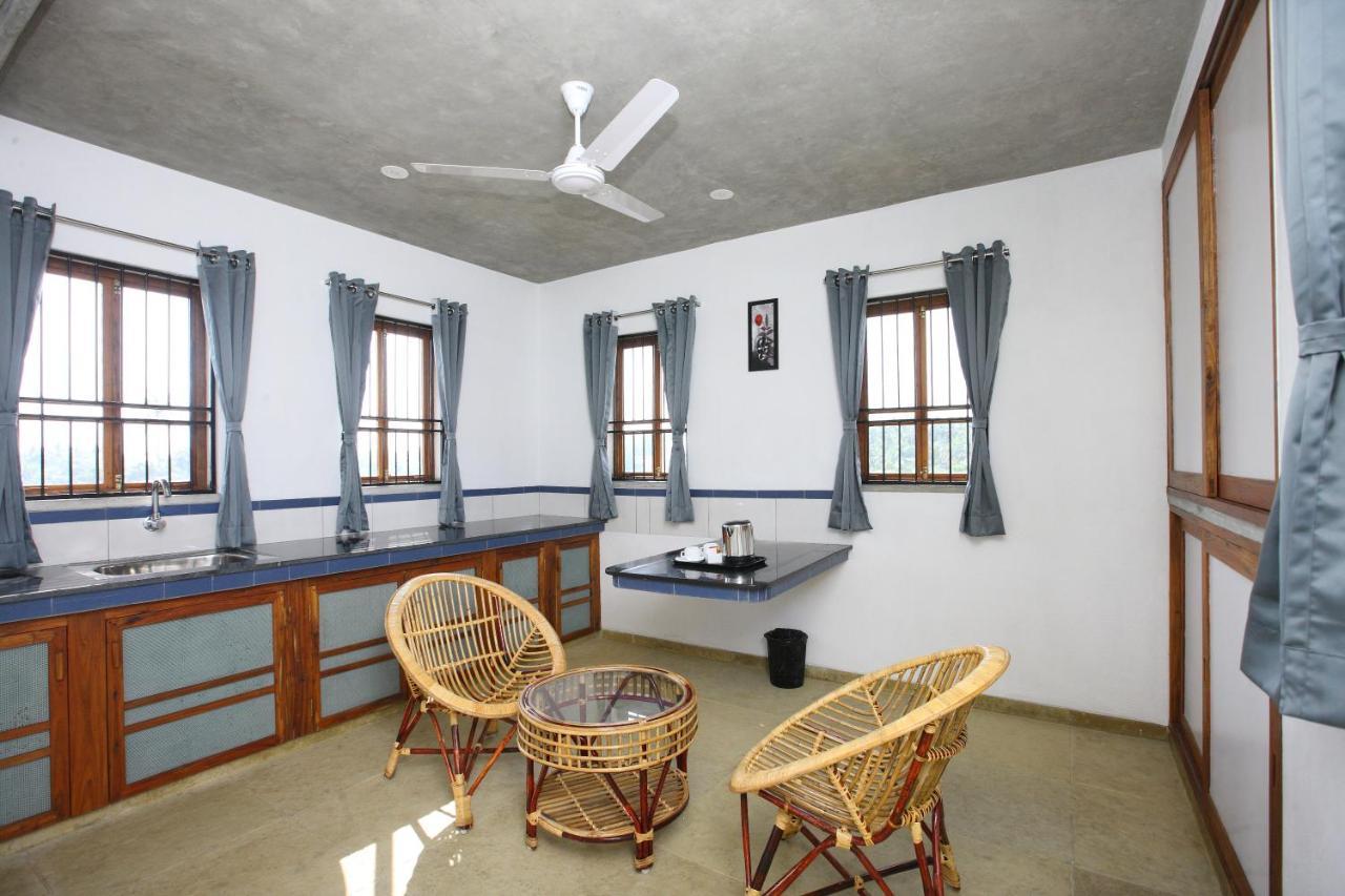 Hotel Du Palais - Auroville Beach Puducherry Eksteriør billede