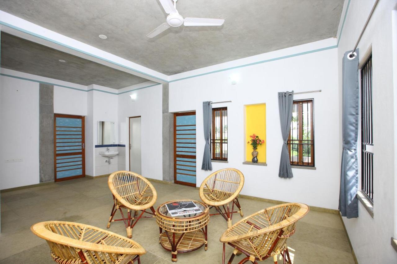 Hotel Du Palais - Auroville Beach Puducherry Eksteriør billede