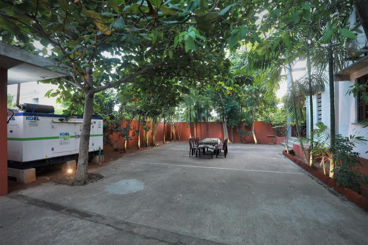 Hotel Du Palais - Auroville Beach Puducherry Eksteriør billede